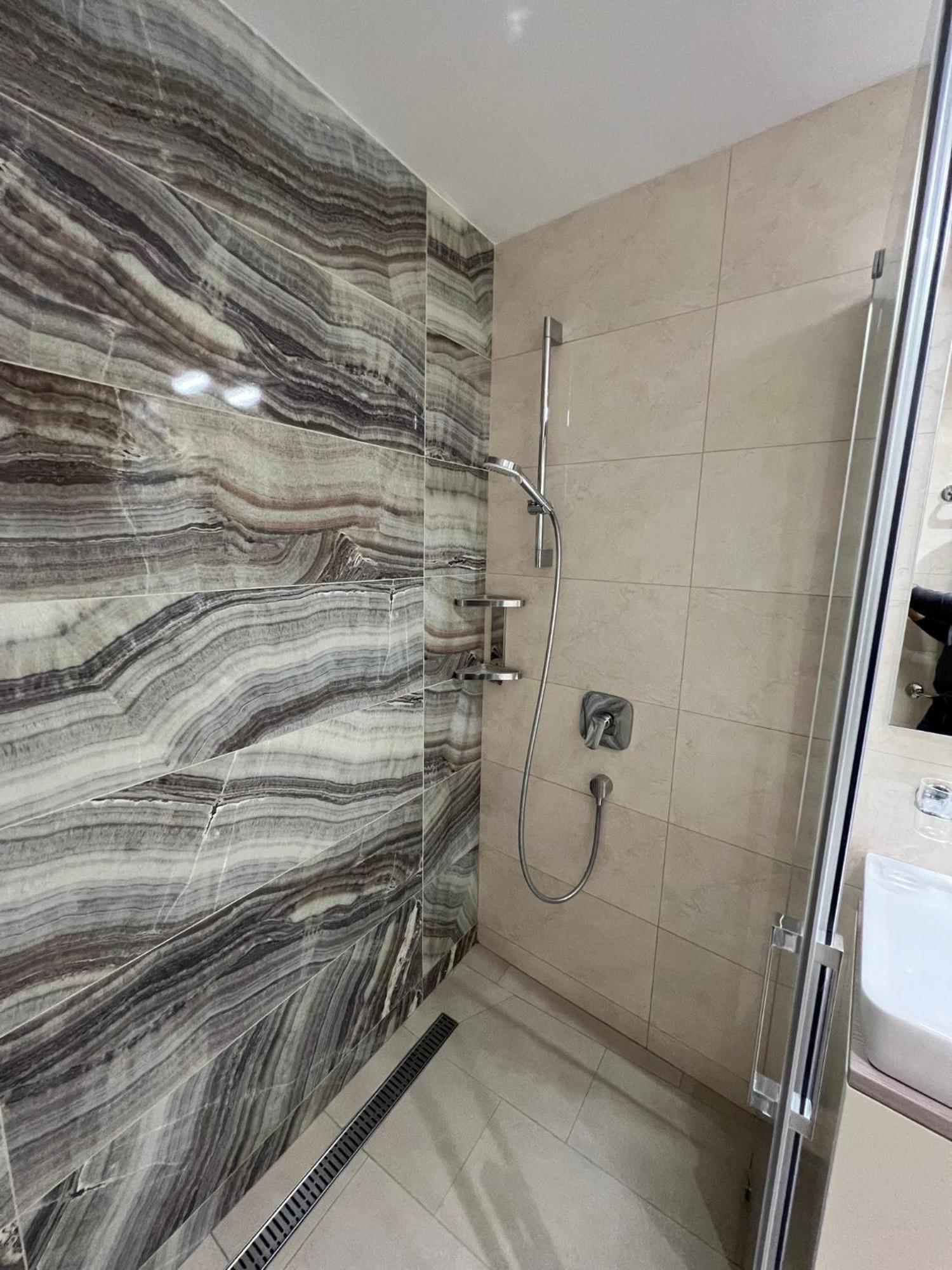 Gloria Holiday - Apartment Rebecca Пиран Экстерьер фото